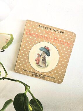 3/$35🌼Vintage 1980s Benjamin Bunny Board Book – Good Used Condition for Age